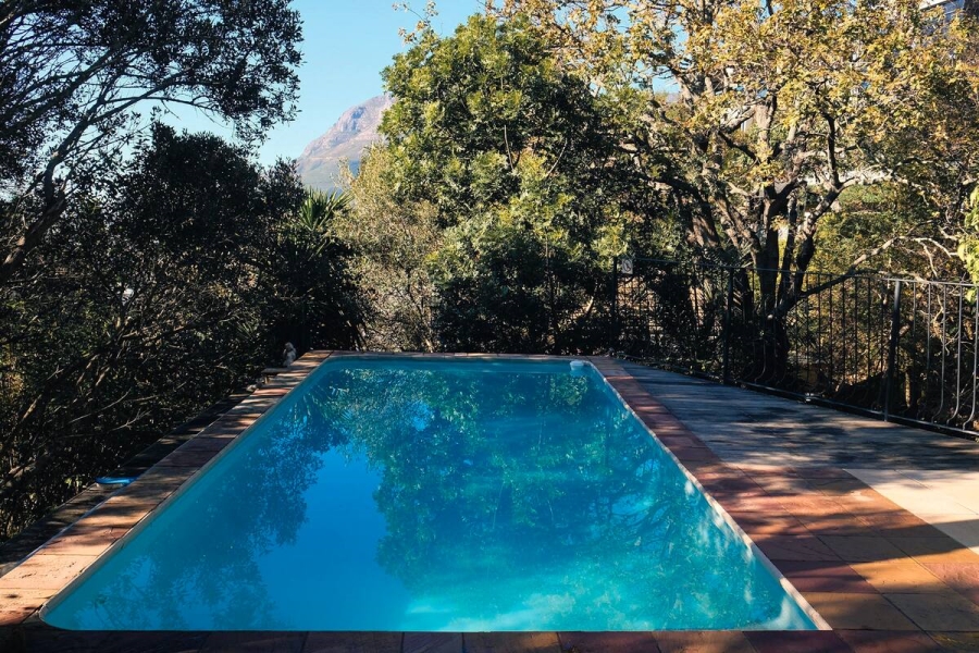 To Let 6 Bedroom Property for Rent in Tamboerskloof Western Cape